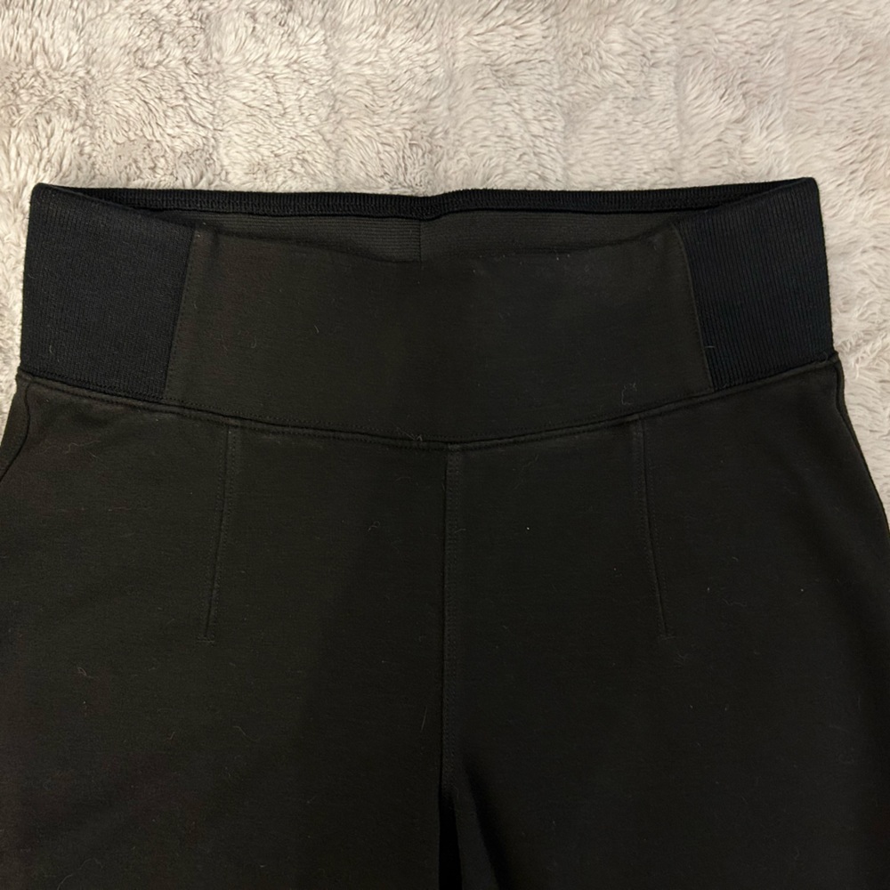 Kit and Ace “Stockholm” Flared Black Pants, size 6 - Picture 3 of 5